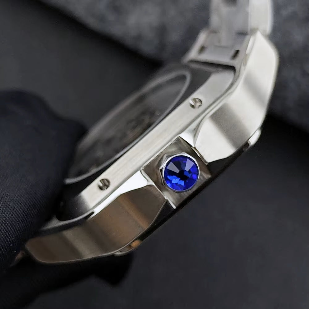Seiko Santos | White